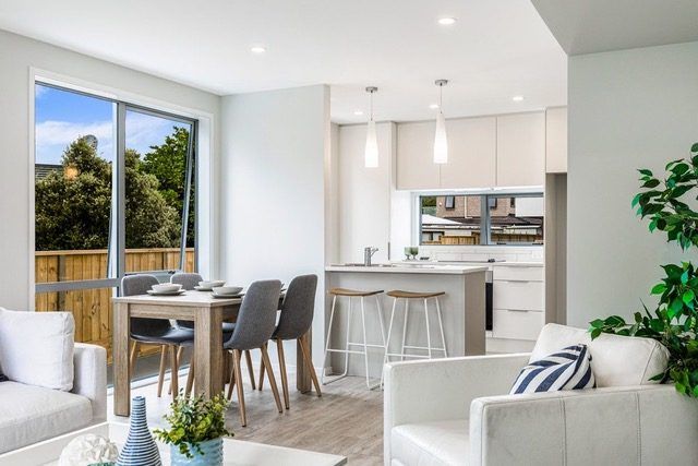  at 2/51 Wharf Road, Te Atatu Peninsula, Auckland