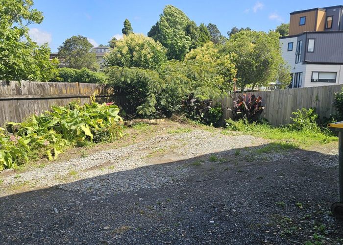  at 30 Bellringer  Road,, Massey, Waitakere City, Auckland