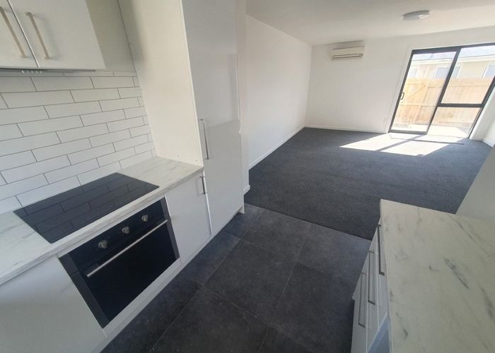  at 2/486 Barbadoes Street, Edgeware, Christchurch City, Canterbury