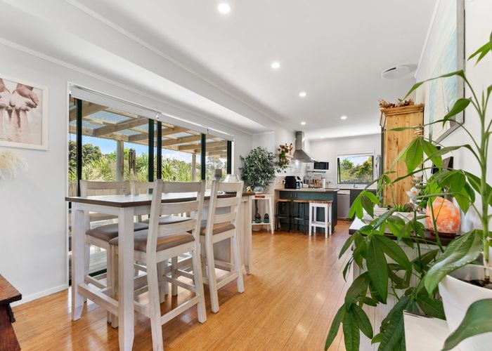  at 1/12 Knott Road, Stanmore Bay, Rodney, Auckland