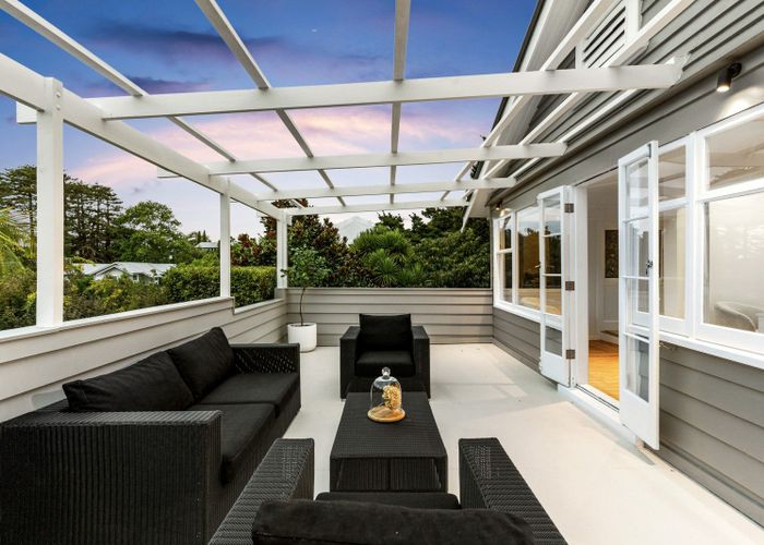  at 131 Bassett Road, Remuera, Auckland