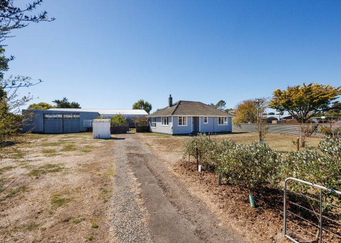  at 11 Rangiotu Road, Himatangi