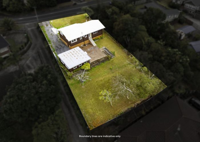  at 92 Colwill Road, Massey, Waitakere City, Auckland