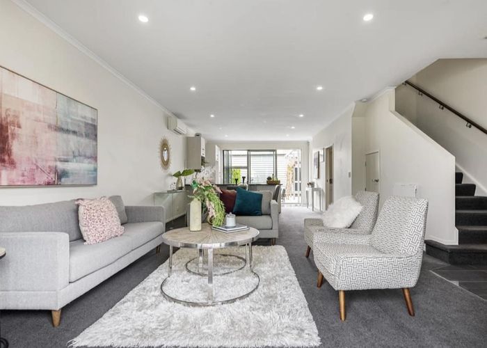 at 42 Kuaka Drive, Takanini, Auckland