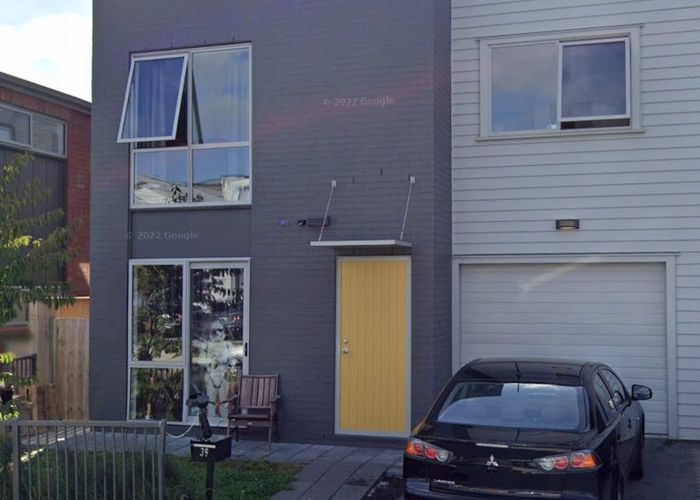  at 39 Ambar Ridge Avenue, Massey, Auckland