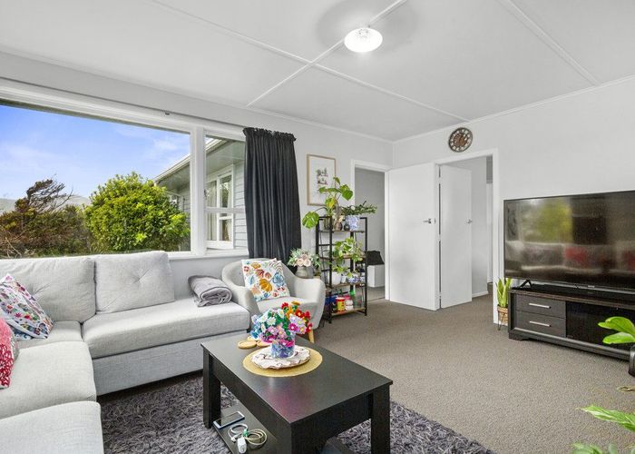  at 21 Barclay Street, Newlands, Wellington, Wellington