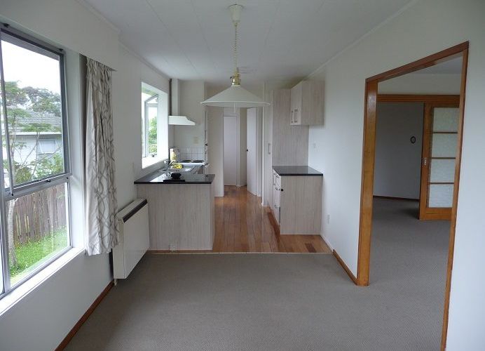  at 90 Sycamore Dr, Sunnynook, North Shore City, Auckland