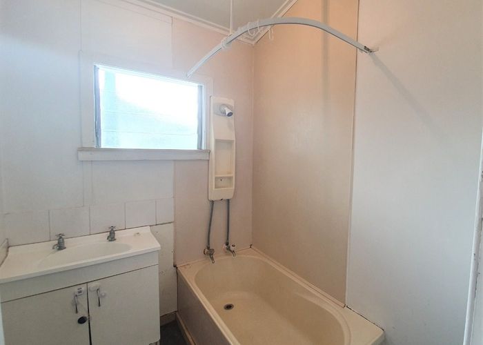  at 2/26 Princes Street, Onehunga, Auckland City, Auckland