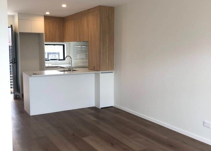  at 46 Selo Street, Glen Eden, Waitakere City, Auckland