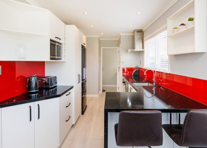  at 8 Catlins Crescent, Milson, Palmerston North