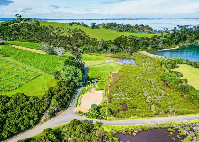  at 335 Gordons Road, Whakanewha, Waiheke Island, Auckland