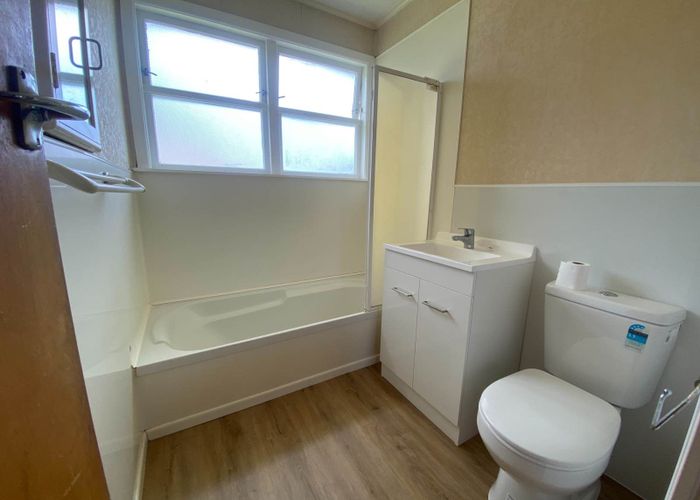  at 2/71 Weymouth Road, Manurewa, Manukau City, Auckland