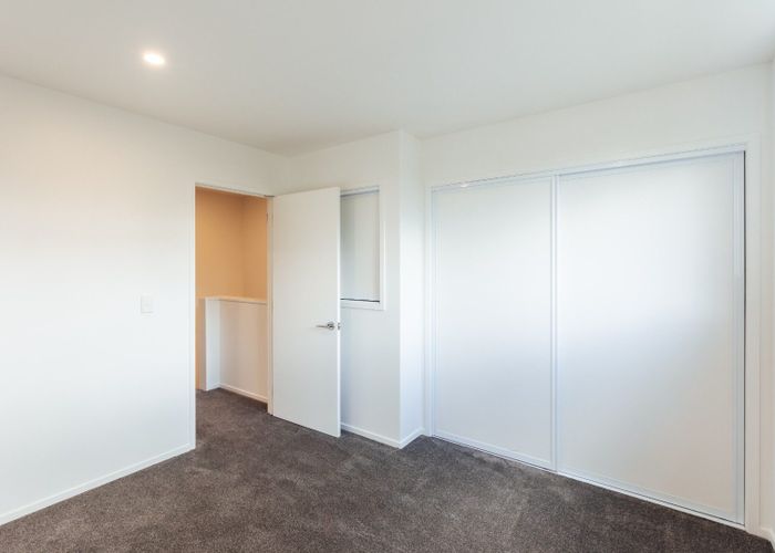  at 4/1 Matata Place, Dallington, Christchurch