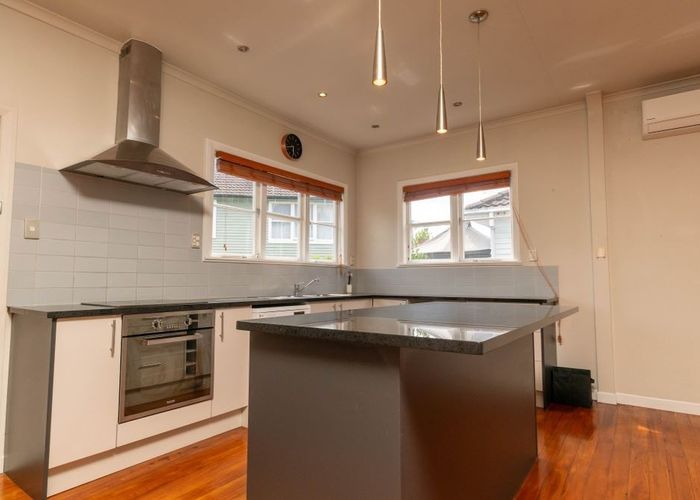  at 44 Apirana Avenue, Glen Innes, Auckland