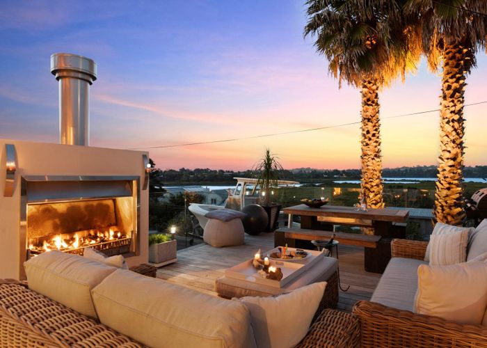  at 11 The Terrace, Herald Island, Auckland