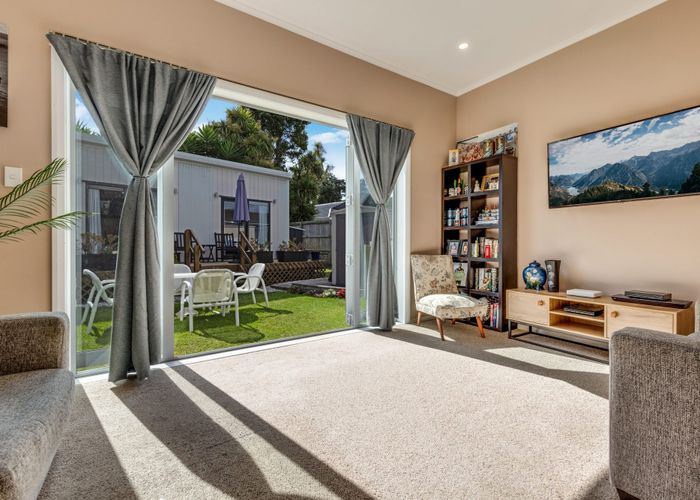  at 3 Mccall Place, Opaheke, Papakura, Auckland