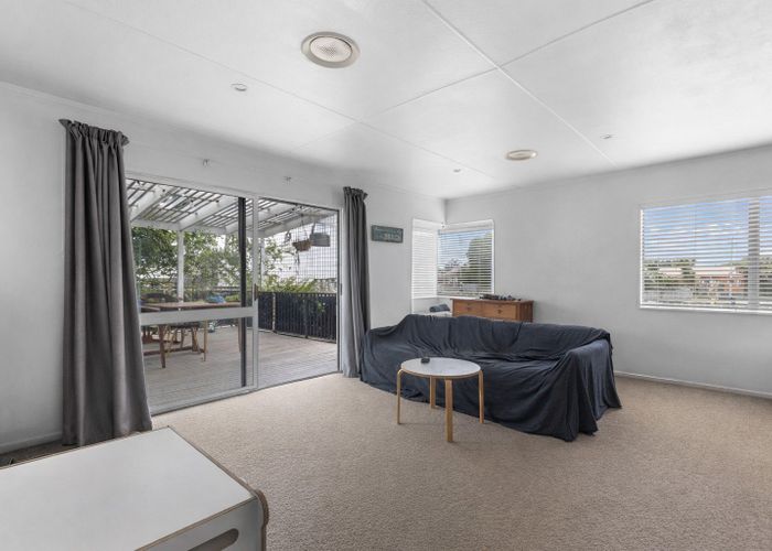  at 86 Hartford Avenue, Papamoa Beach, Tauranga, Bay Of Plenty