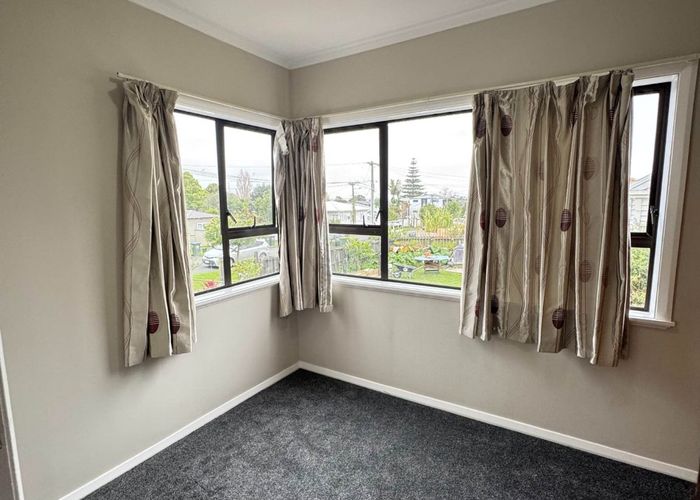  at 3 Plane Street, Avondale, Auckland City, Auckland