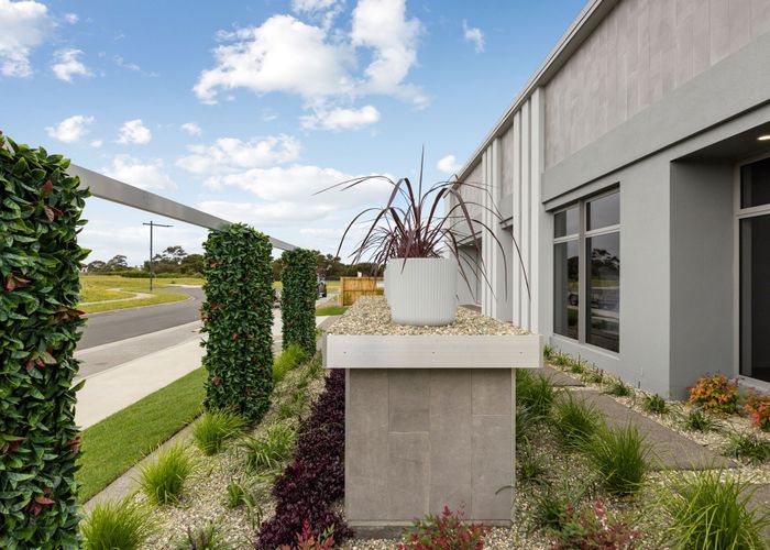  at 8 Sofia Way, Flagstaff, Hamilton, Waikato