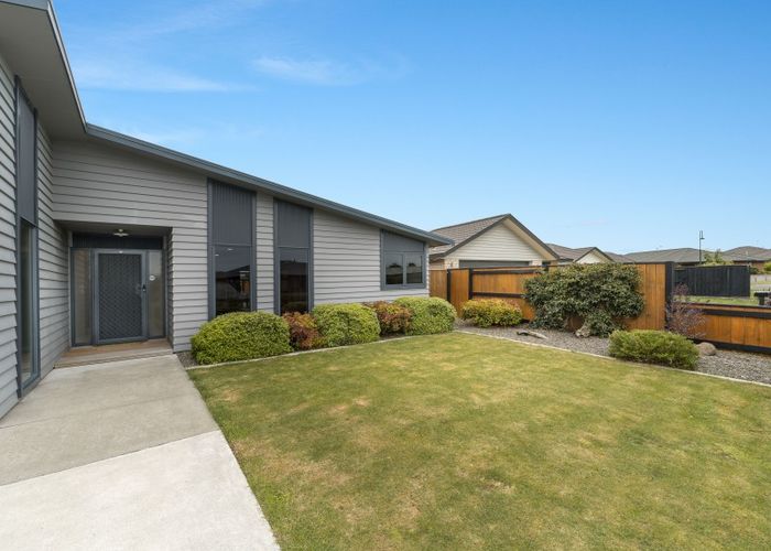 at 32 Tennyson Avenue, Kelvin Grove, Palmerston North