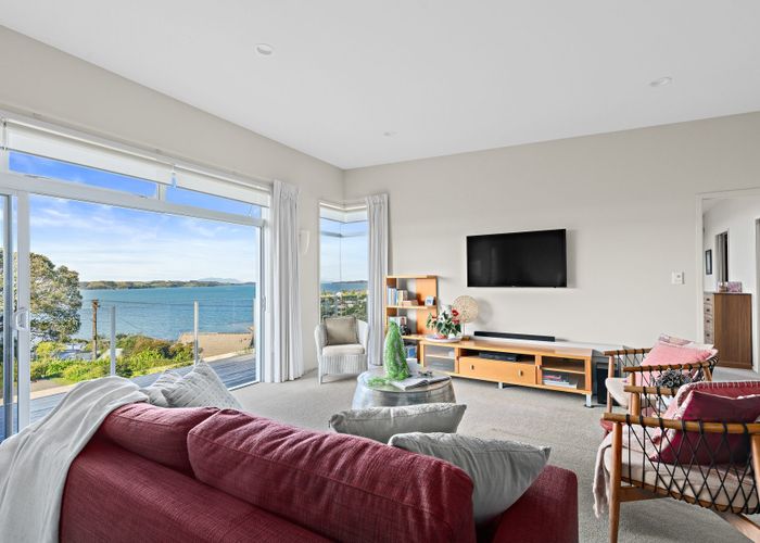 Recently sold 10 Rangimaarie Crescent, Snells Beach homes.co.nz