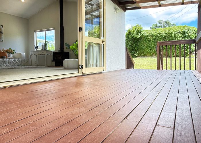  at 2/213 Rangatira Road, Beach Haven, North Shore City, Auckland