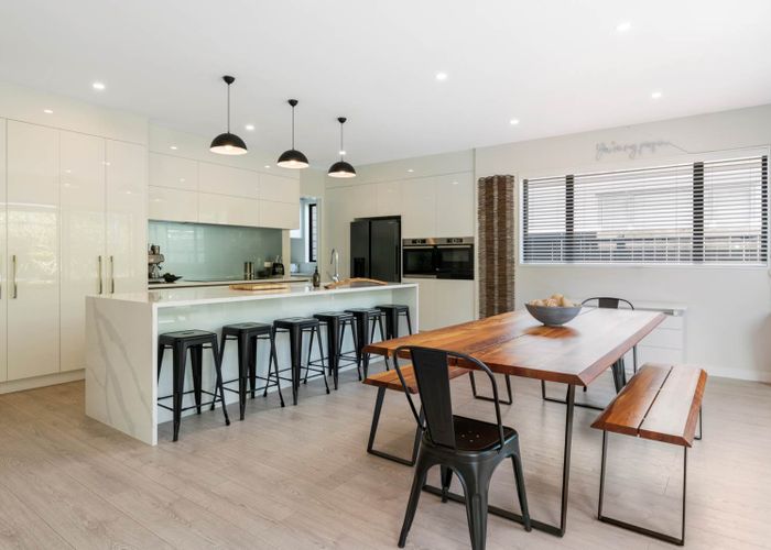  at 16 Keel Street, Long Bay, Auckland