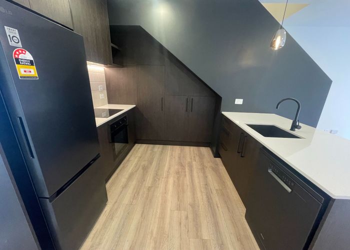  at 6/9 Juniper Place, Frankton, Queenstown-Lakes, Otago