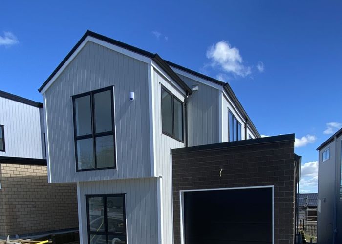  at 42 Kea Road, Silverdale, Silverdale