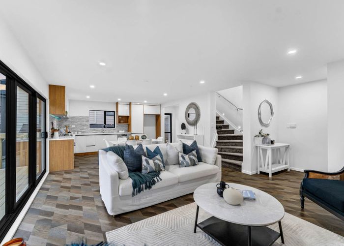  at 9A Lawson Creek Street, Massey, Waitakere City, Auckland