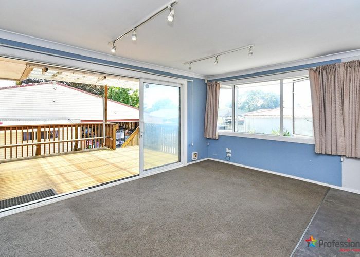  at 28 Fairview Road, Papatoetoe, Auckland