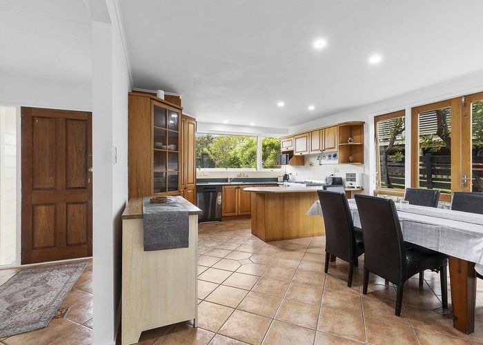  at 2 Capstan Lane, Whitby, Porirua, Wellington