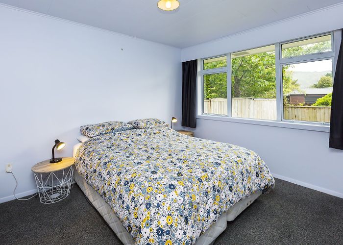  at 5A Coates Grove, Silverstream, Upper Hutt