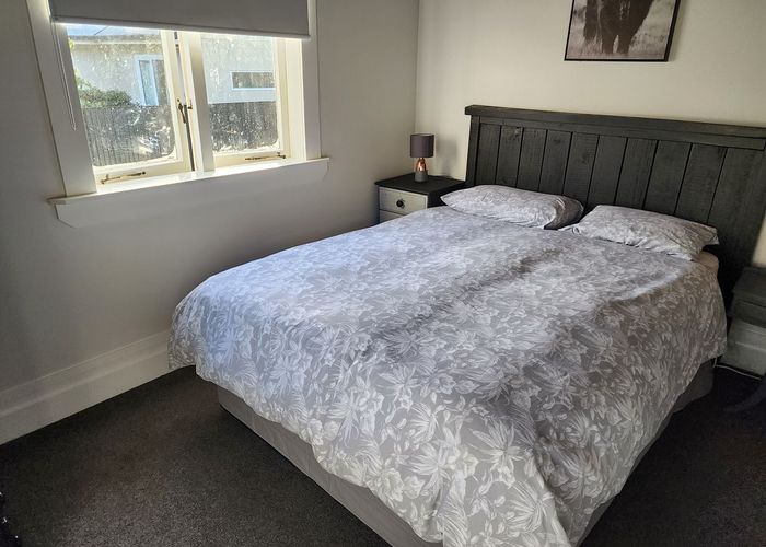  at 10 Paraekaretu Street, Hunterville