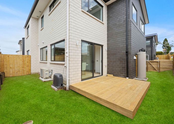  at Lot 8-12/71 Royal Road, Massey, Waitakere City, Auckland
