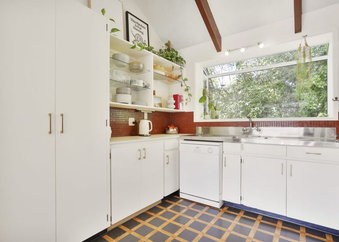  at 2/38A Greers Road, Burnside, Christchurch City, Canterbury