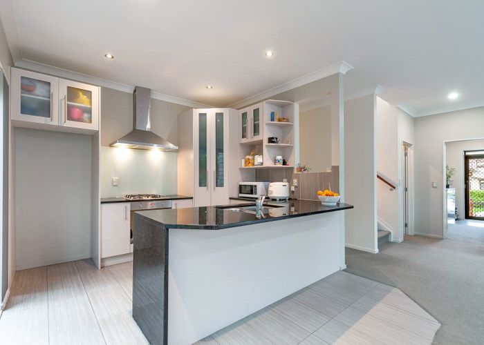  at 23 Midhurst Avenue, Henderson, Auckland