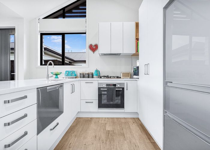  at 3/81 Storey Avenue, Forest Lake, Hamilton