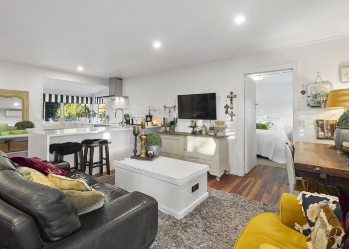  at 31 Alison Road, Surfdale, Waiheke Island