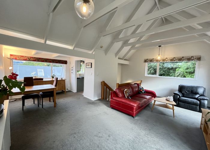  at 35B Amapur Drive, Khandallah, Wellington