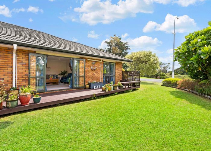  at 52 Wattle Farm Road, Wattle Downs, Manukau City, Auckland