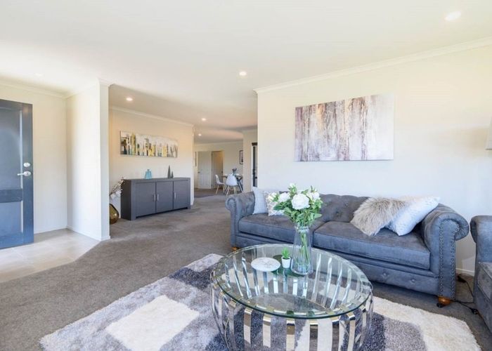  at 1 Barwick Place, Stanmore Bay, Rodney, Auckland