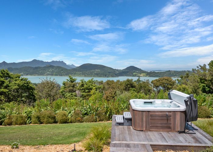 Recently sold 8 Parua Cemetery Road, Whangarei homes.co.nz