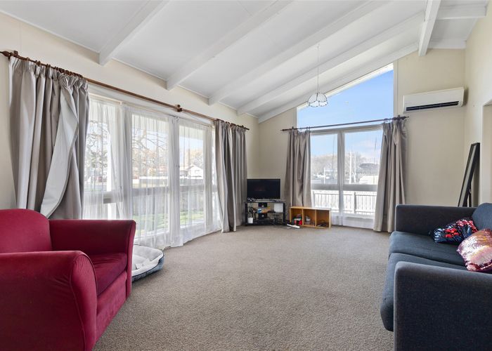  at 1 Lilac Street, Melville, Hamilton