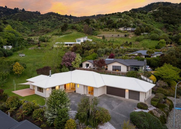  at 7 Farleigh Street, Atawhai, Nelson