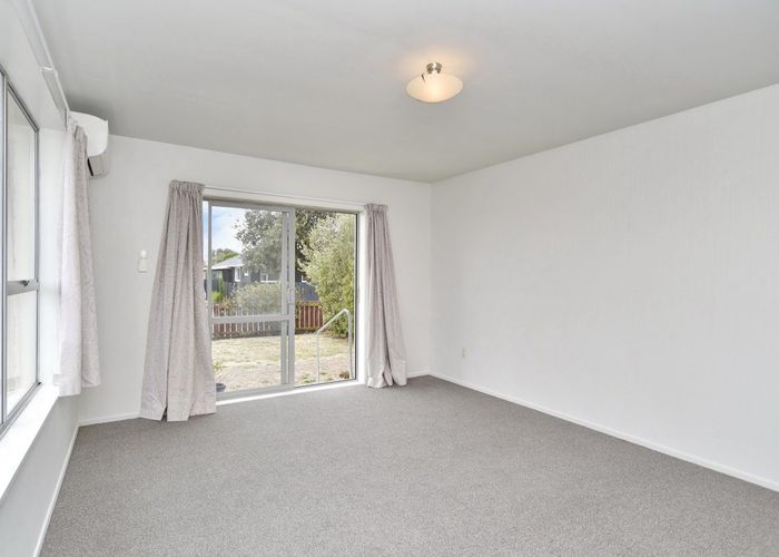  at 2/20 Pandora Street, North New Brighton, Christchurch