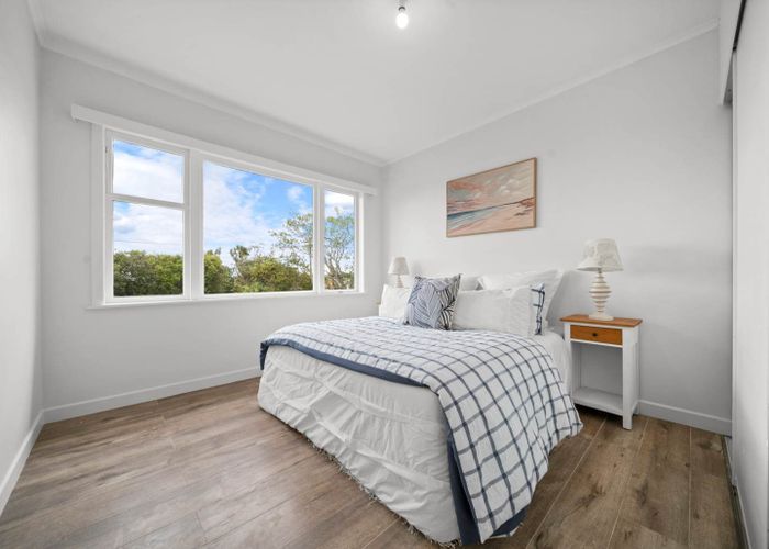  at 1/63 Arran Road, Browns Bay, North Shore City, Auckland