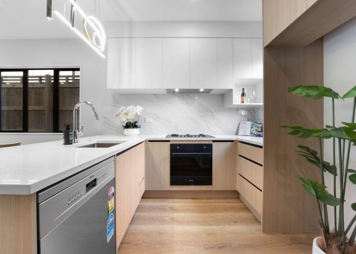  at 47 Whiteywood Street, Westgate, Waitakere City, Auckland