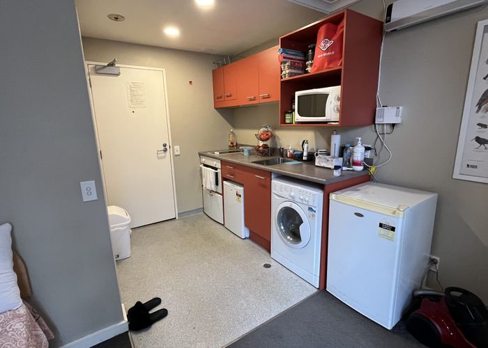  at 208/5 Aitken Street, Thorndon, Wellington