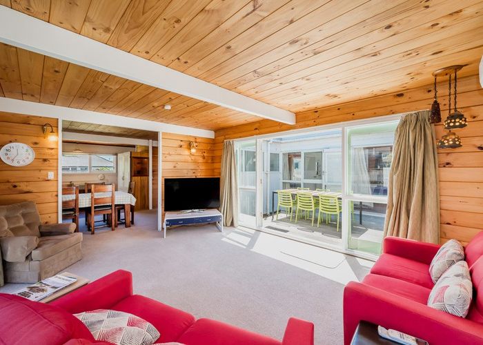  at 4 Rimu Street, Waikanae, Waikanae
